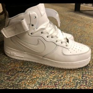 Nike Air Force 1